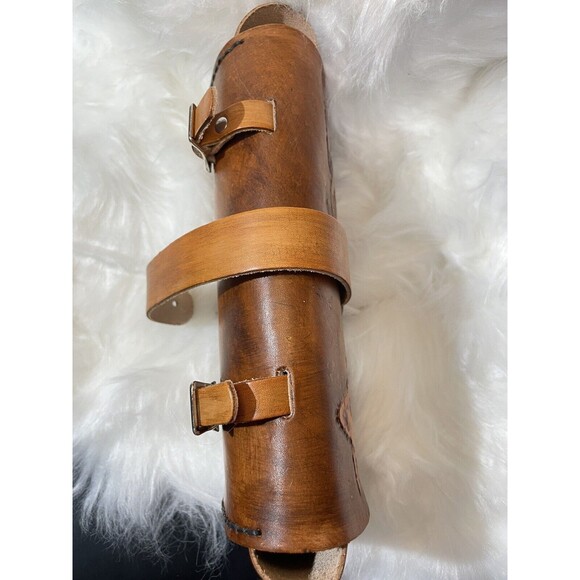 Vintage Chopper Bikers Handtooled Tooled Leather Roll Bag Cats AEH - Picture 4 of 11